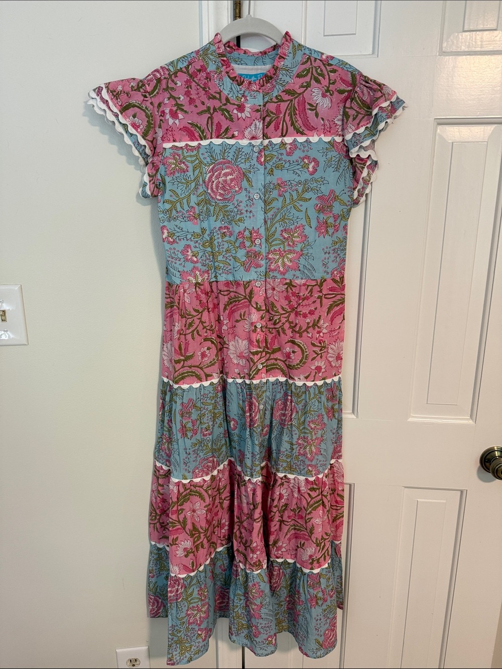 Darlington Isle Women's Pink & Blue Floral Dress with Tie Waist